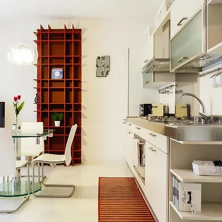 Apartman Flatmentor - Boutique In City Center *
